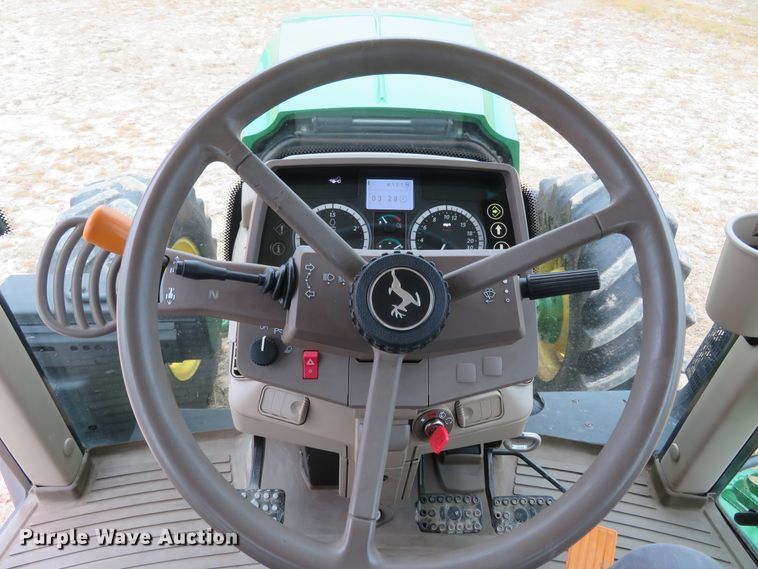 image for item FP9277 2014 John Deere 6125M  MFWD tractor