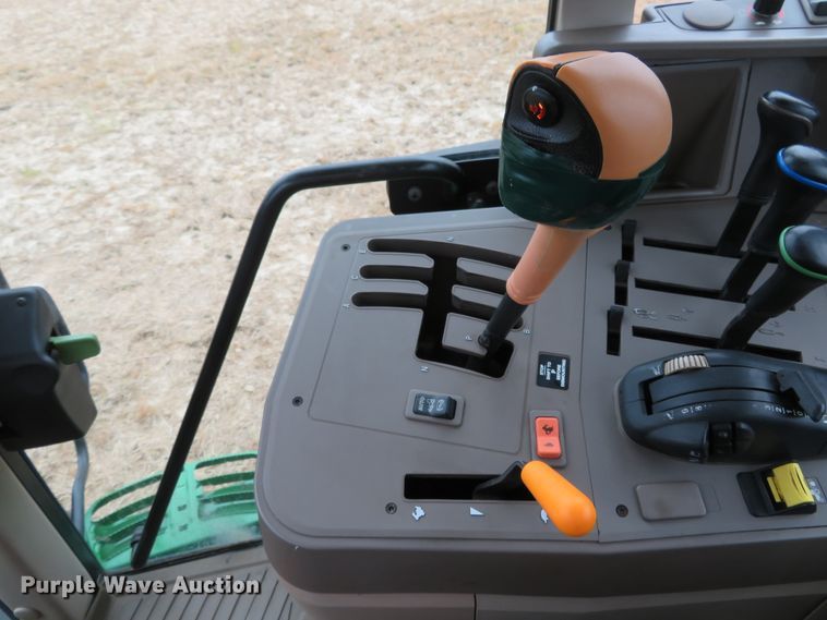 image for item FP9277 2014 John Deere 6125M  MFWD tractor