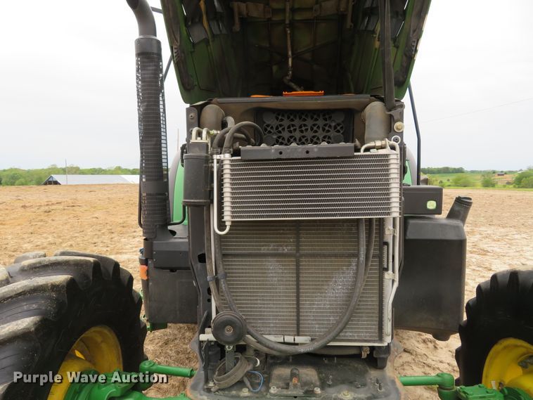 image for item FP9277 2014 John Deere 6125M  MFWD tractor