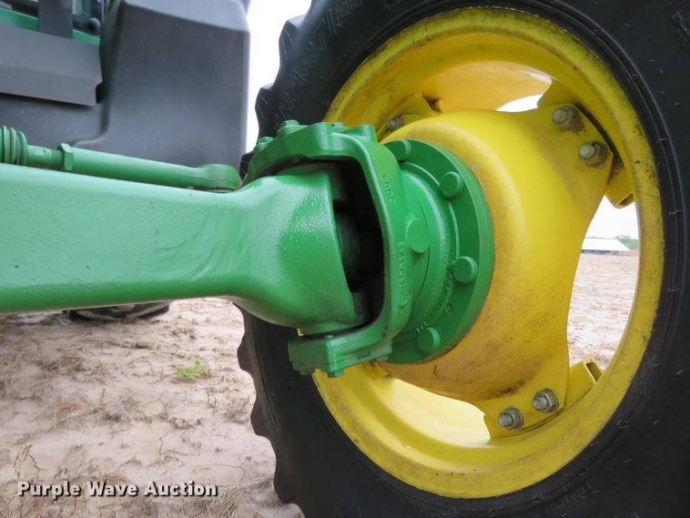 image for item FP9277 2014 John Deere 6125M  MFWD tractor