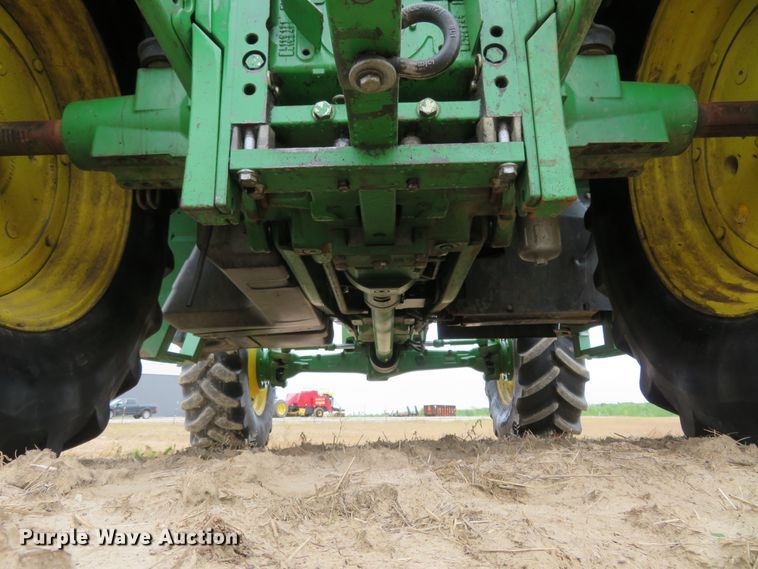 image for item FP9277 2014 John Deere 6125M  MFWD tractor