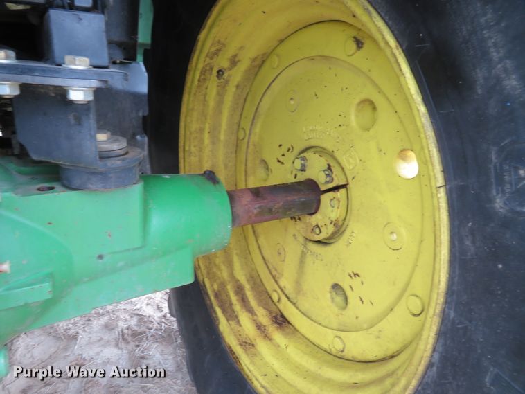 image for item FP9277 2014 John Deere 6125M  MFWD tractor