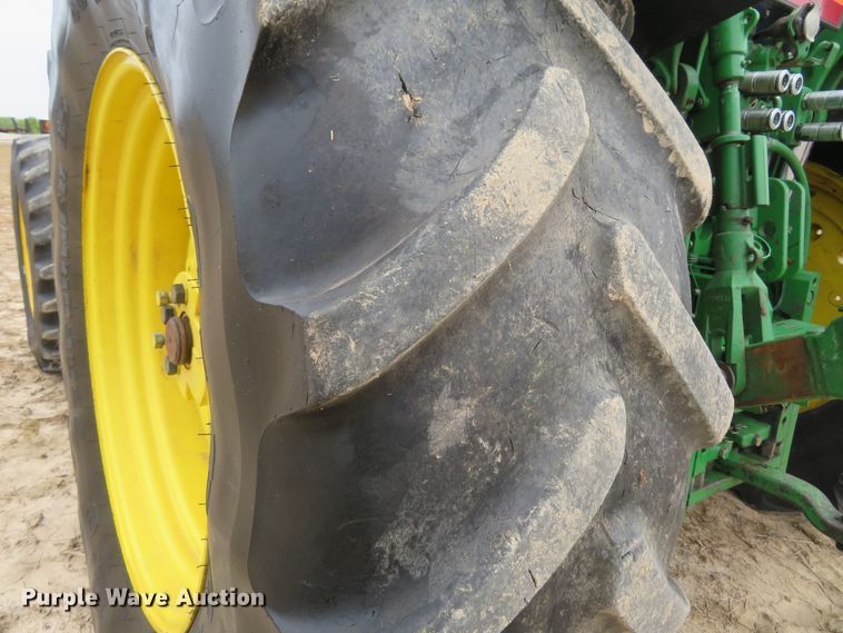 image for item FP9277 2014 John Deere 6125M  MFWD tractor