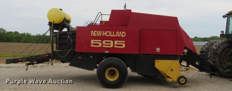 image for item FP9278 1999 New Holland 595  large square baler