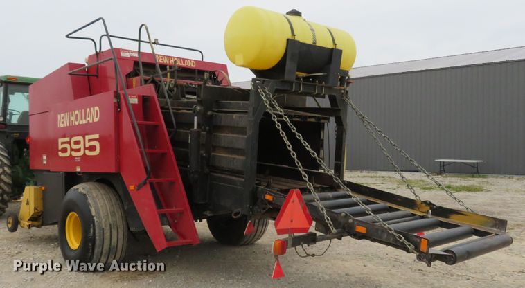 image for item FP9278 1999 New Holland 595  large square baler