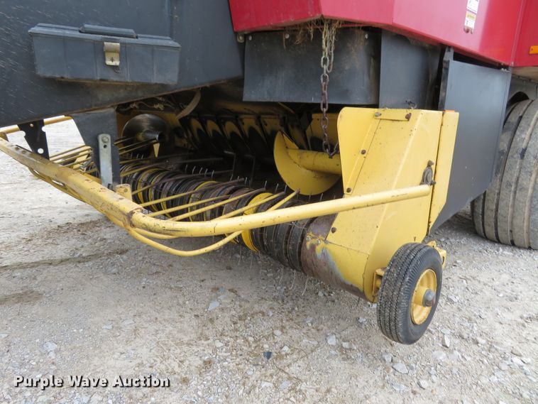image for item FP9278 1999 New Holland 595  large square baler