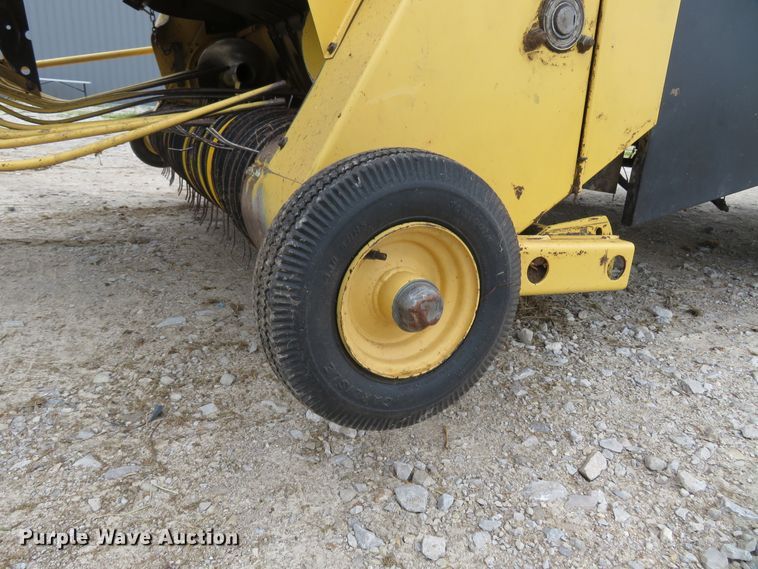 image for item FP9278 1999 New Holland 595  large square baler