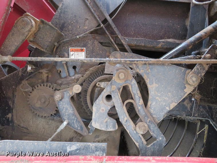 image for item FP9278 1999 New Holland 595  large square baler