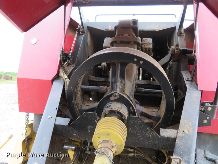 image for item FP9278 1999 New Holland 595  large square baler