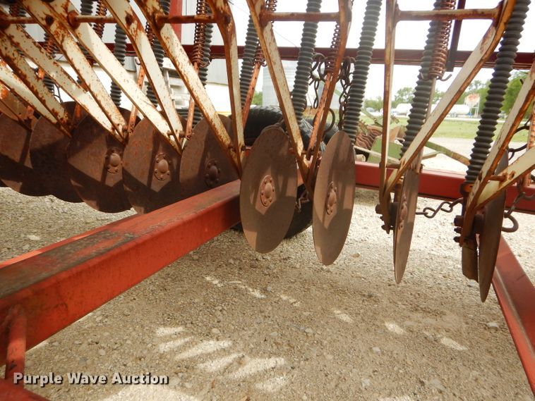 image for item HF9211 International 510  grain drill