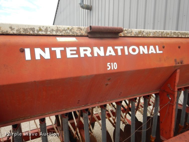 image for item HF9211 International 510  grain drill