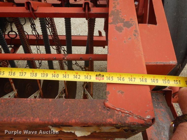 image for item HF9211 International 510  grain drill