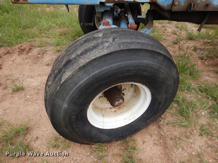 image for item HL9412 Ford TW30  tractor