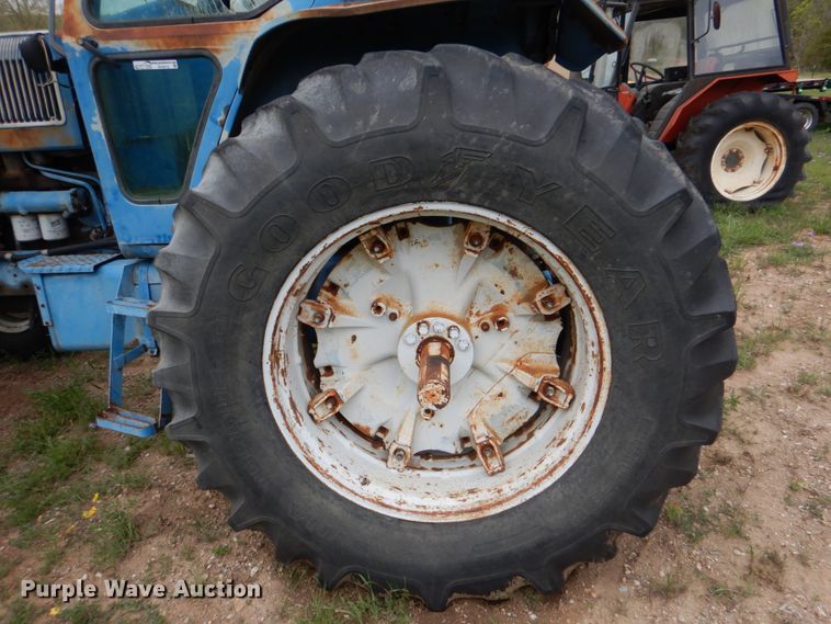 image for item HL9412 Ford TW30  tractor