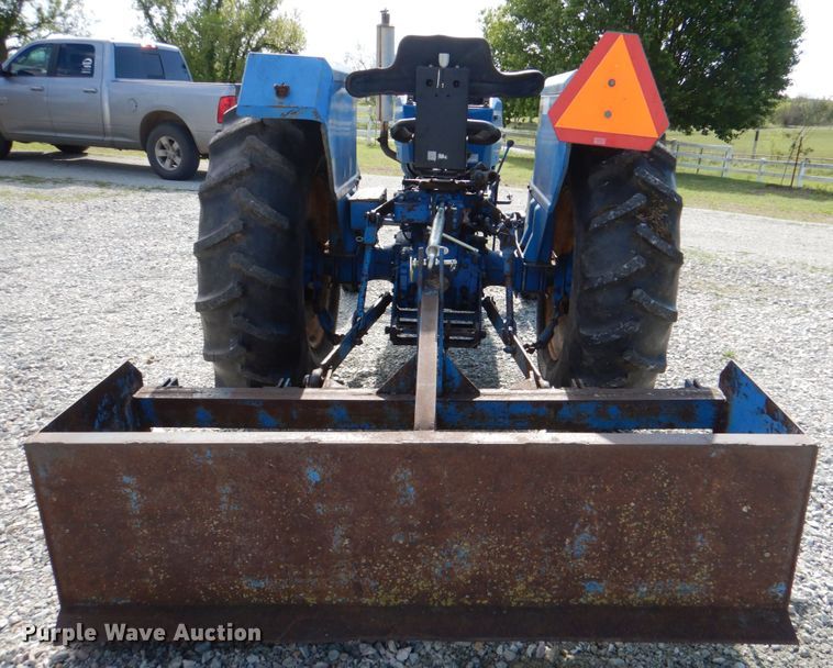 image for item HL9451 Long 510  tractor