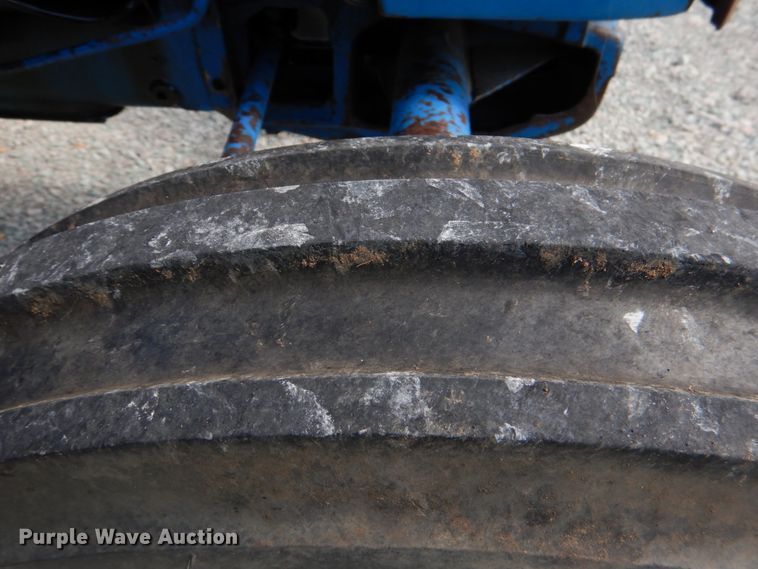 image for item HL9451 Long 510  tractor