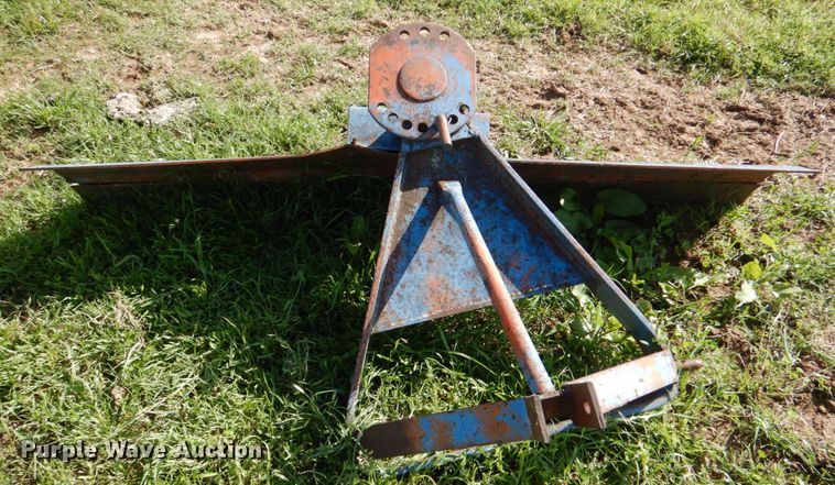 image for item HL9451 Long 510  tractor