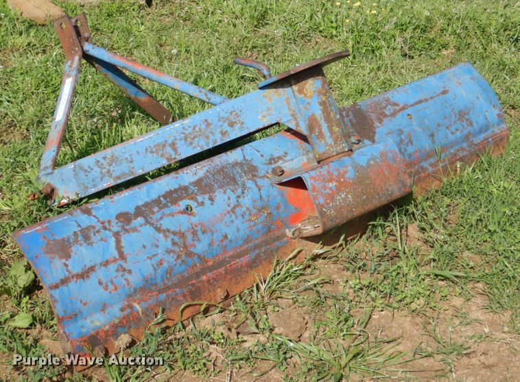 image for item HL9451 Long 510  tractor