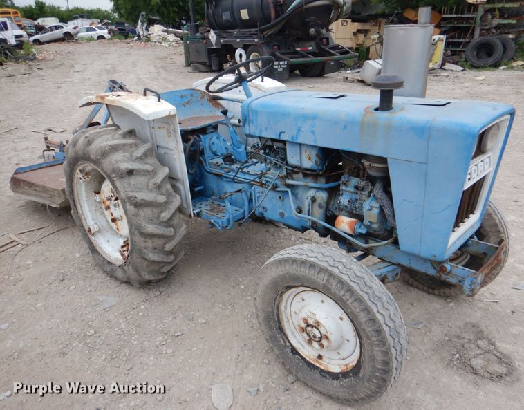 image for item HL9457 Ford A1012T  tractor