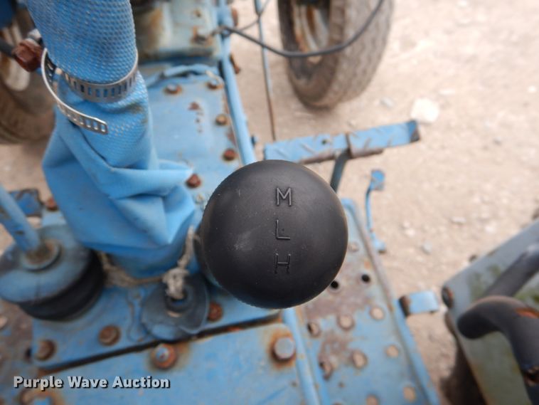 image for item HL9457 Ford A1012T  tractor