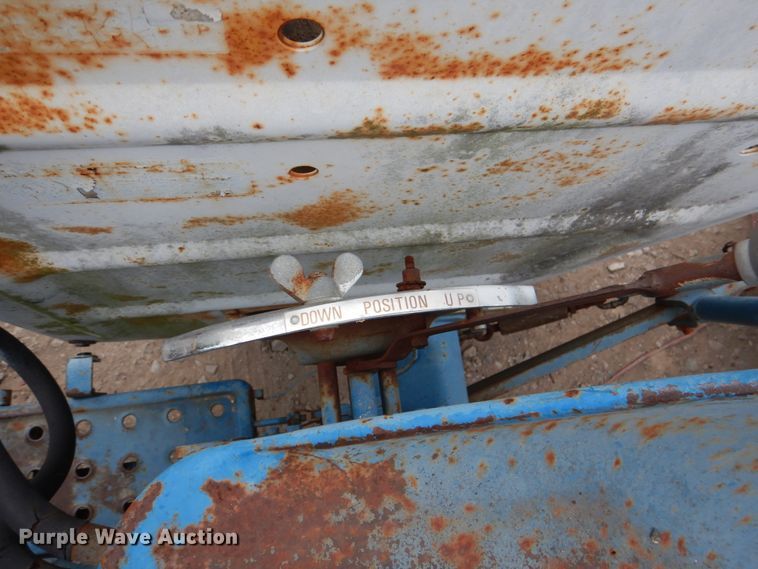 image for item HL9457 Ford A1012T  tractor