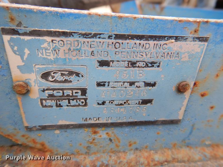 image for item HL9457 Ford A1012T  tractor