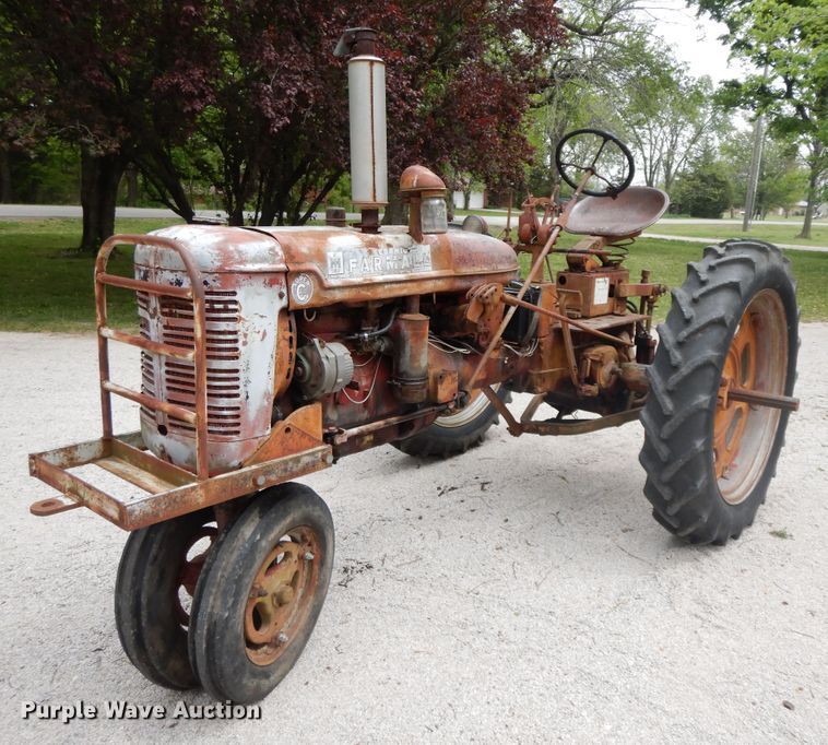 image for item HO9417 1953 Farmall Super C  tractor