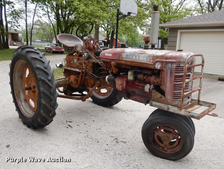 image for item HO9417 1953 Farmall Super C  tractor