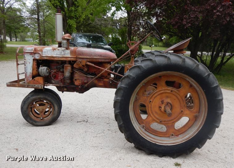 image for item HO9417 1953 Farmall Super C  tractor