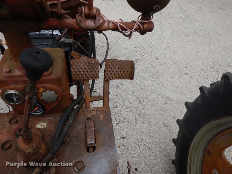 image for item HO9417 1953 Farmall Super C  tractor