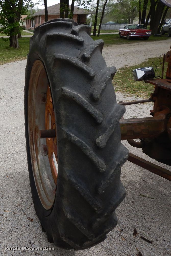 image for item HO9417 1953 Farmall Super C  tractor