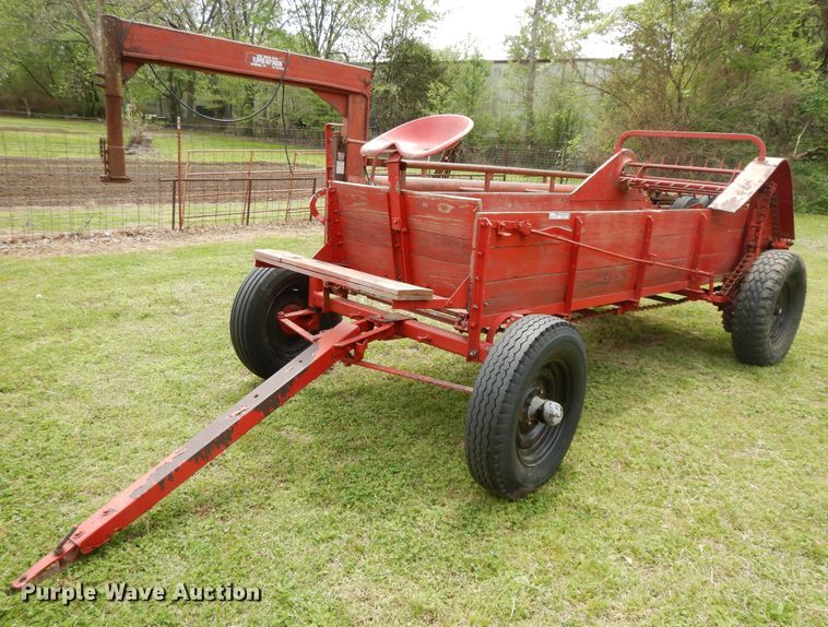 image for item HO9419 McCormick  manure spreader