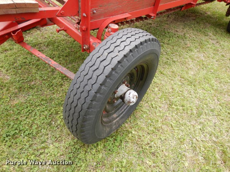 image for item HO9419 McCormick  manure spreader