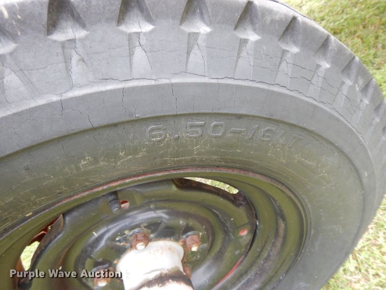 image for item HO9419 McCormick  manure spreader