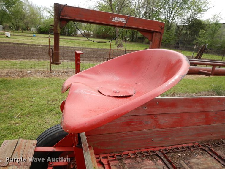 image for item HO9419 McCormick  manure spreader