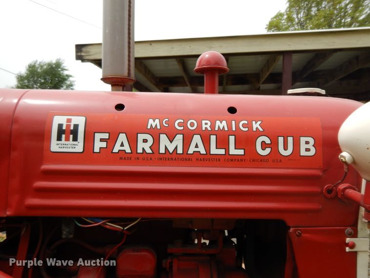 image for item HO9421 1950 Farmall Cub  tractor