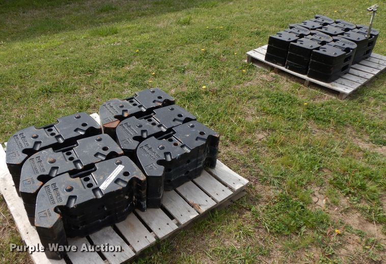 image for item HO9473 (36) AGCO suitcase weights