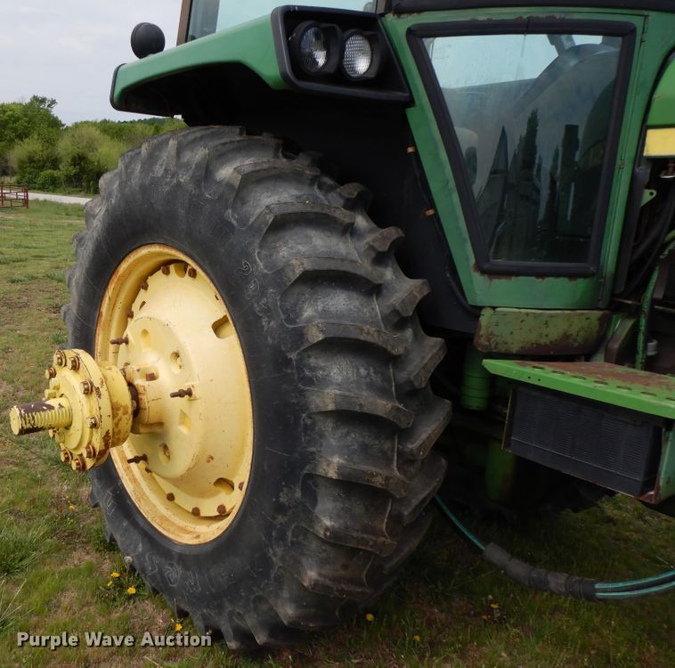 image for item HO9476 John Deere 4440  tractor