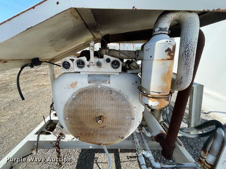 image for item IC9297 Straw blower