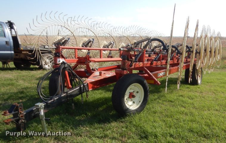image for item IP9748 H&S BF16  hay rake