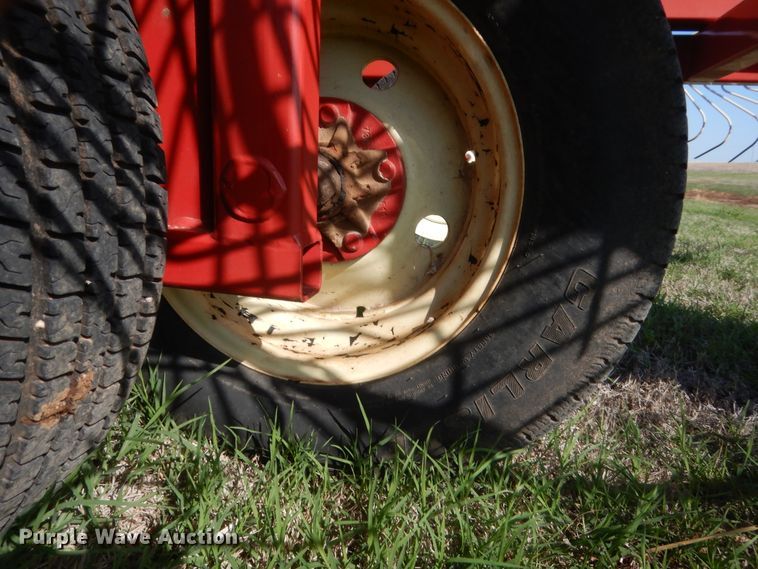 image for item IP9748 H&S BF16  hay rake