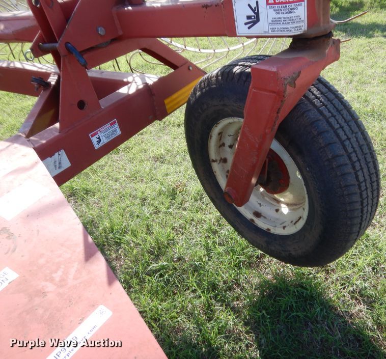 image for item IP9749 H&S BF16  hay rake