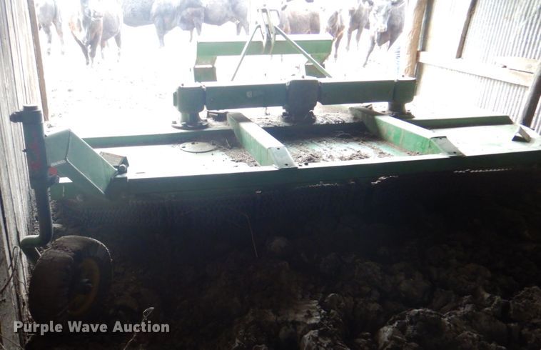 image for item IQ9290 John Deere 1018  rotary mower