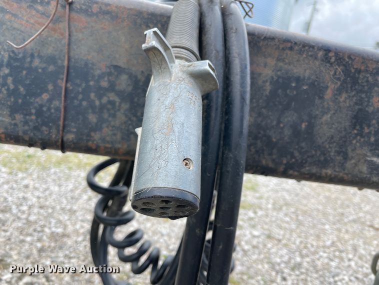 image for item IR9867 1999 Jet  grain trailer