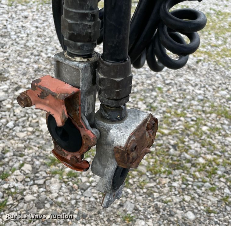 image for item IR9867 1999 Jet  grain trailer