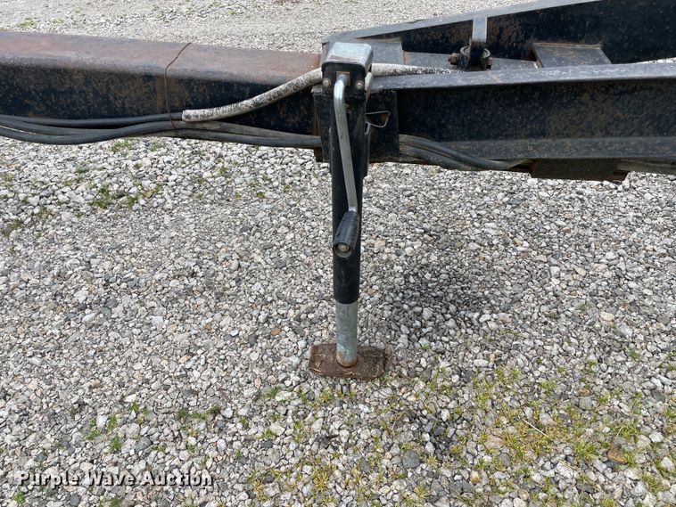 image for item IR9867 1999 Jet  grain trailer