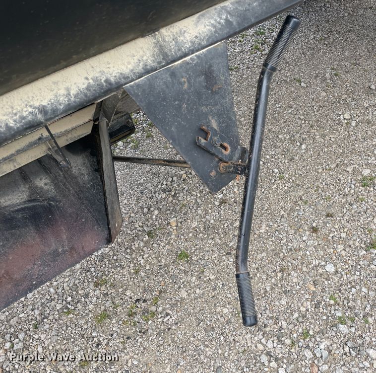 image for item IR9867 1999 Jet  grain trailer