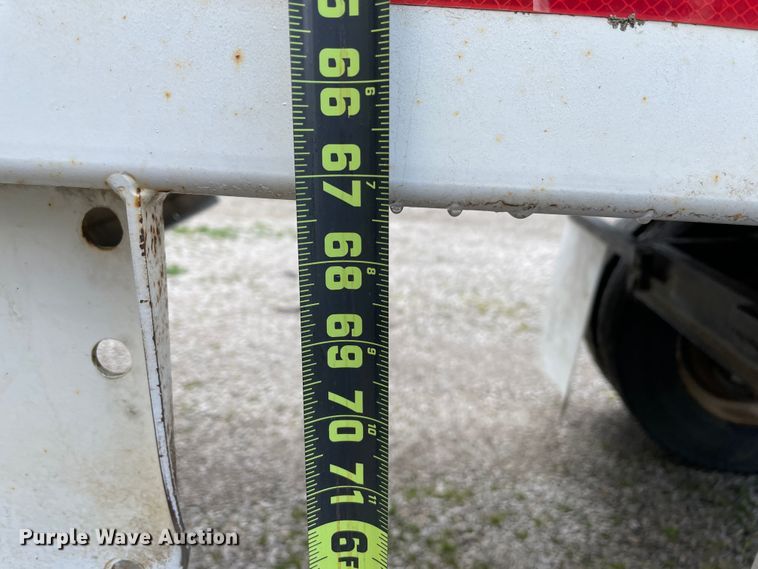 image for item IR9867 1999 Jet  grain trailer