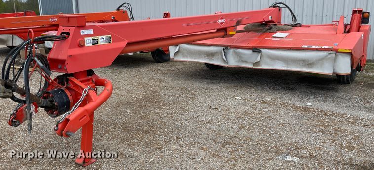 image for item IR9892 Kuhn FC4000RG  windrower