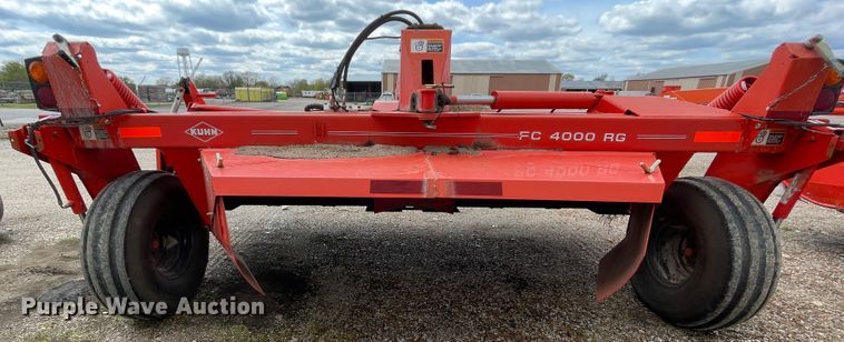 image for item IR9892 Kuhn FC4000RG  windrower